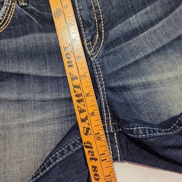 LIKE NEW SILVER JEANS SUKI HIGH SHORTS SIZE 31 W - Picture 16 of 16